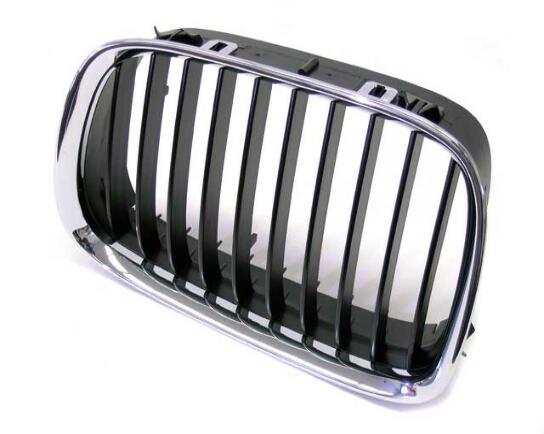 Kidney Grille - Front Driver Side (Chrome)